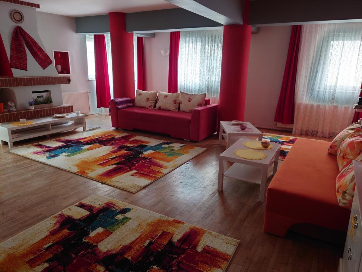 Andreea'S Apartments-Old Town Boekarest Buitenkant foto